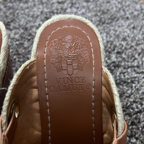 Vince Camuto platform Sandals - Picture 4 of 8